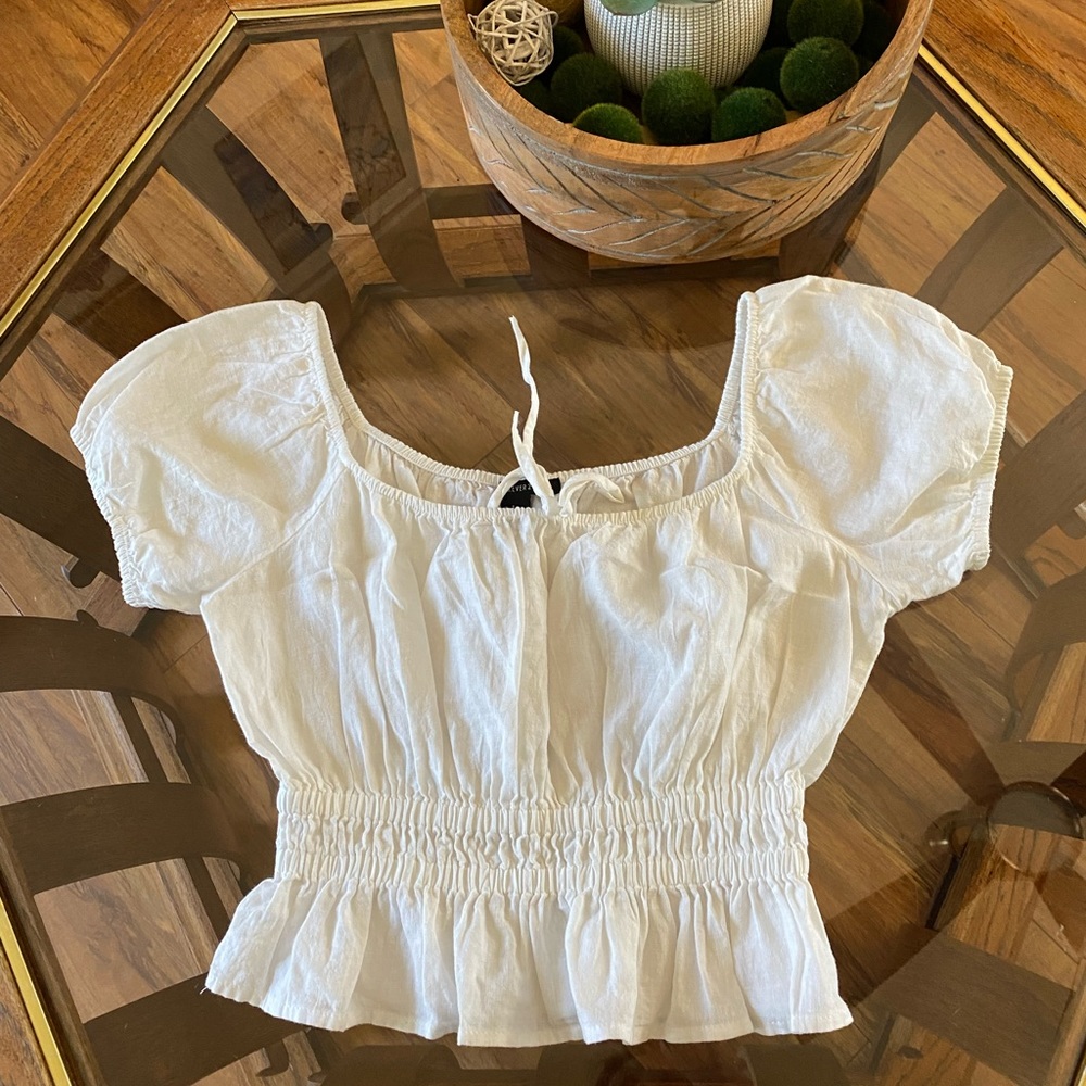 White crop top forever 21